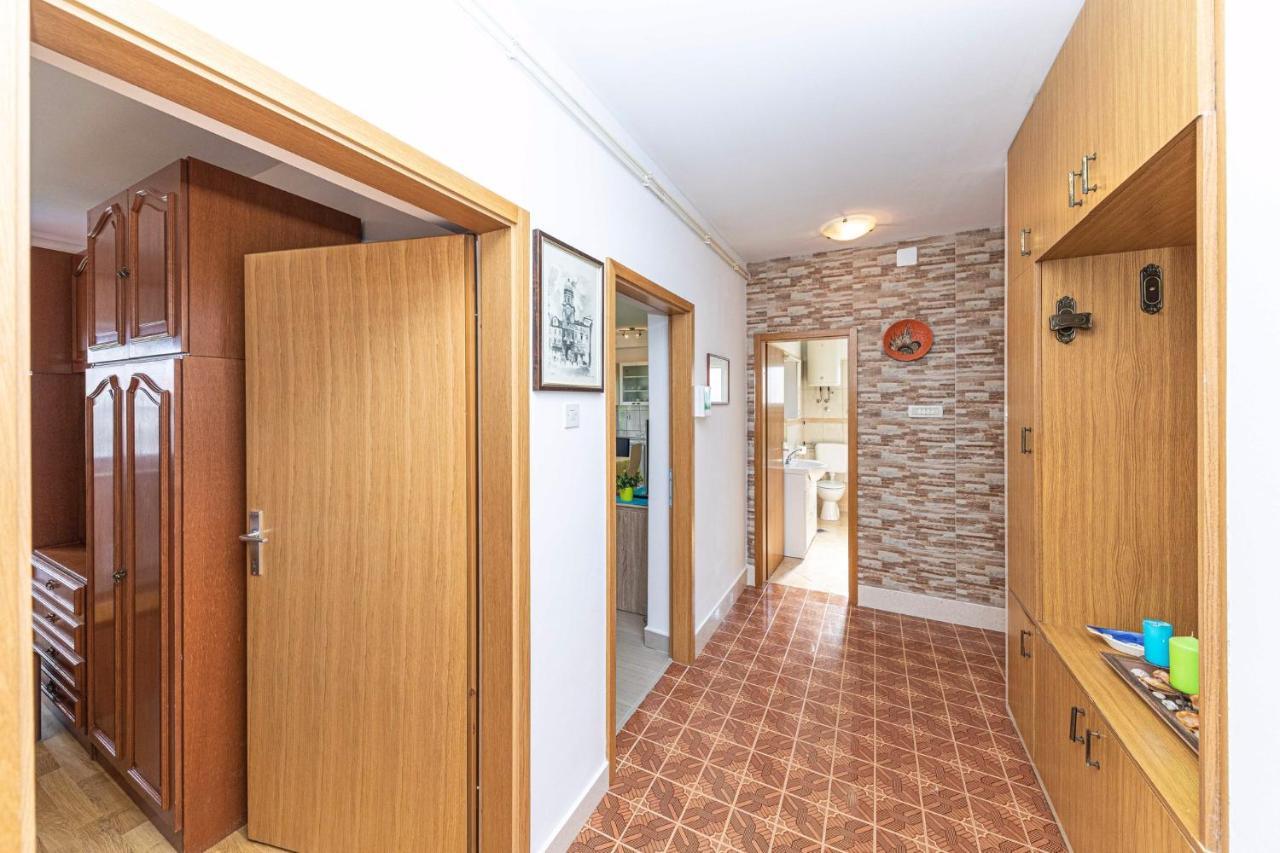 Apartment In Trogir 7406 エクステリア 写真